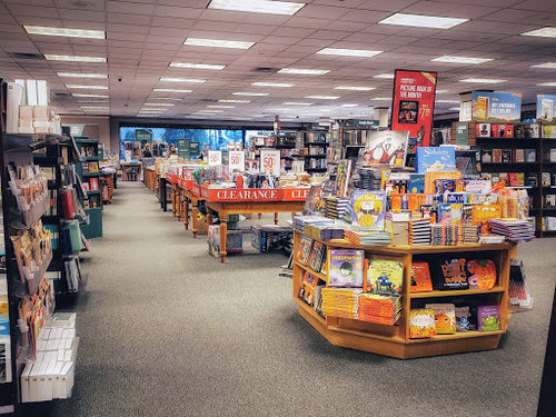 Barnes & Noble